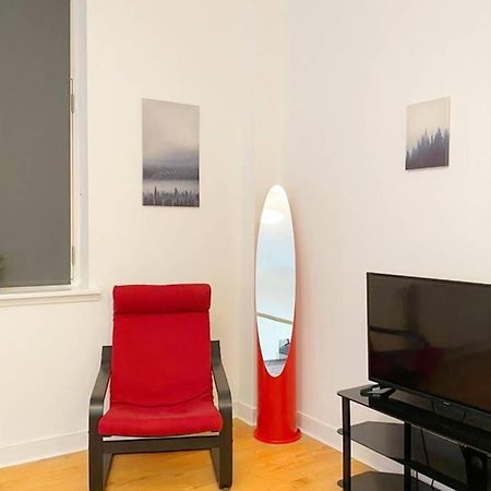 Cozy Nights - Ibrox Street Apartman Glasgow Kültér fotó